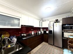 Blk 302 Hougang Avenue 5 (Hougang), HDB 5 Rooms #597528021